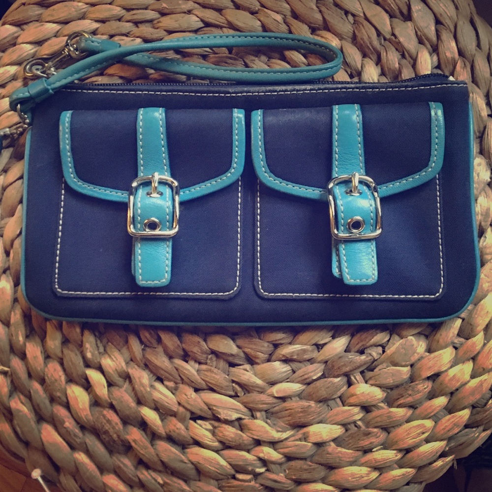 Coach Twin Front Pocket Wristlet